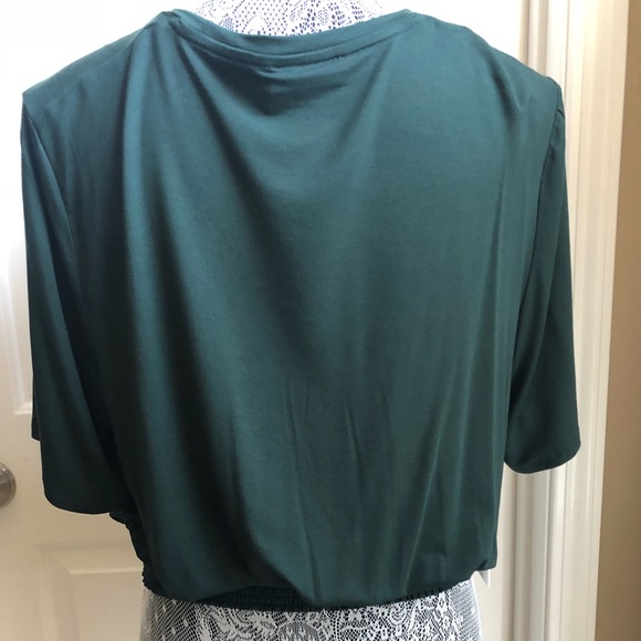 Babaton Crop Elastic Top - Picture 2 of 5